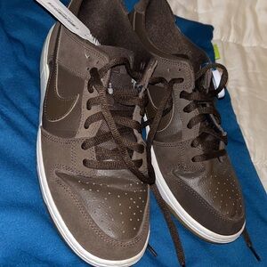 Nike SB Dunk Brown